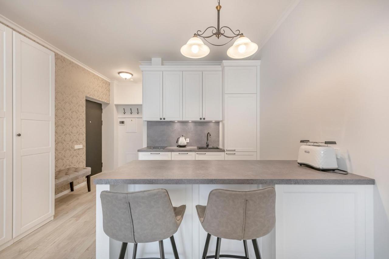 Appartement Happy Just Studio, Self Check-in-24x7,parking-in-the-underground-garage *