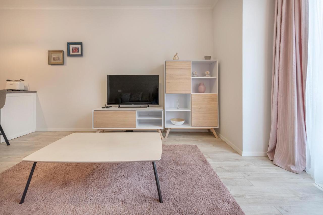 Happy Just Studio, Self Check-in-24x7,parking-in-the-underground-garage Vilnius