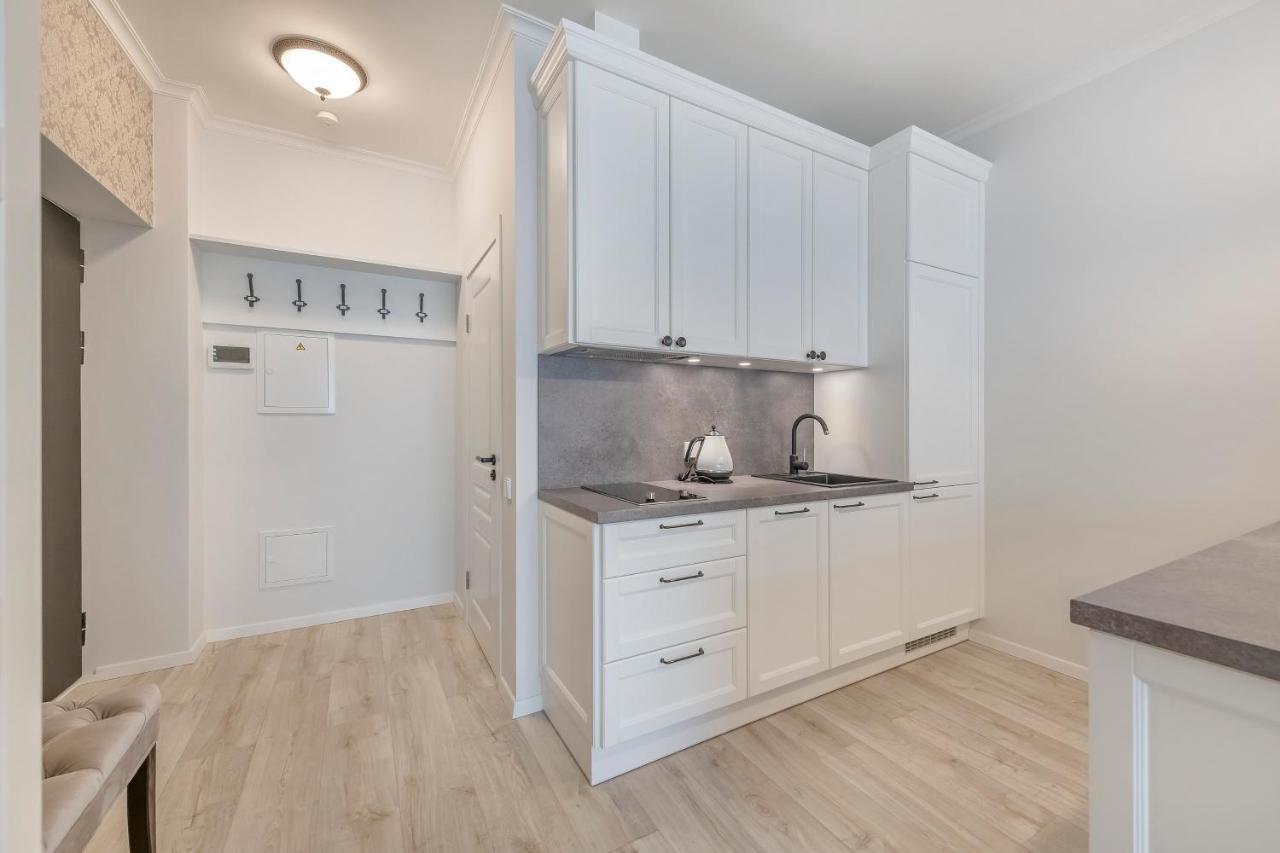 Happy Just Studio, Self Check-in-24x7,parking-in-the-underground-garage Leilighet *
